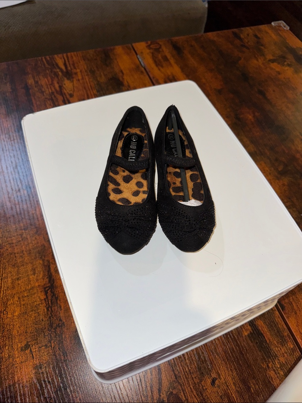 Bandolino Black Girls' Mary Jane Flats with Leopard Insole